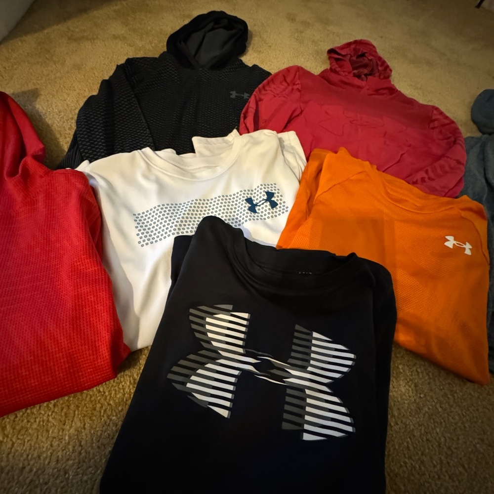 Boys Under Armor Assorted LS Shirts